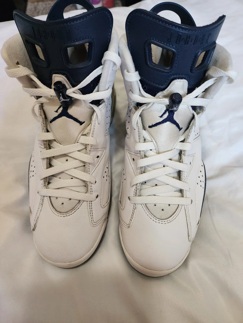 Air Jordan Kids White & Navy Jumpman Sneakers